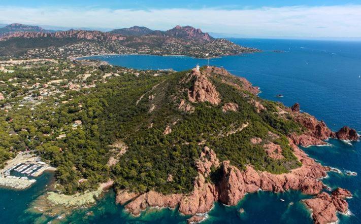 "Location Vue Mer Et Esterel", Cap Esterel Agay-Saint Raphael, T2, Piscines, Parking, Wifi Daire Dış mekan fotoğraf