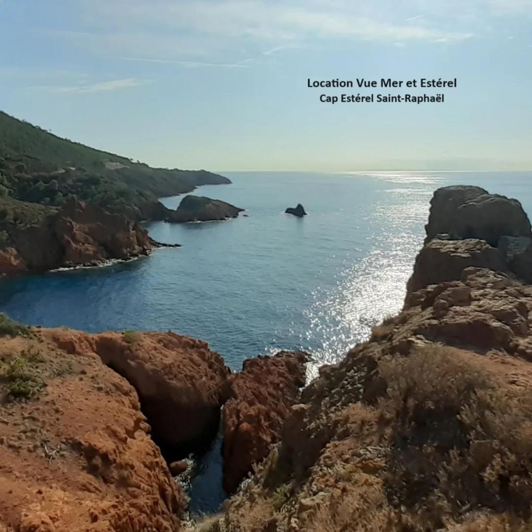 "Location Vue Mer Et Esterel", Cap Esterel Agay-Saint Raphael, T2, Piscines, Parking, Wifi Daire Dış mekan fotoğraf